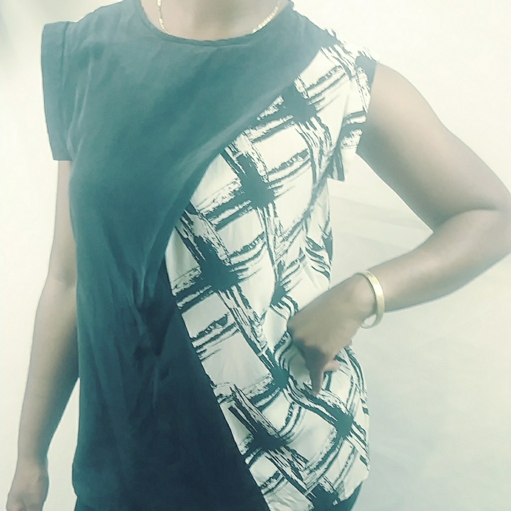 Silk Color Block Top - Picture 3 of 6